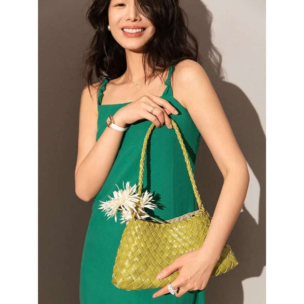 Design Bag Hand-Woven Women's Vegetable Basket Sailboat Bucket Bag, Casual Vacation Handbag Shoulder Bag Brand Bag