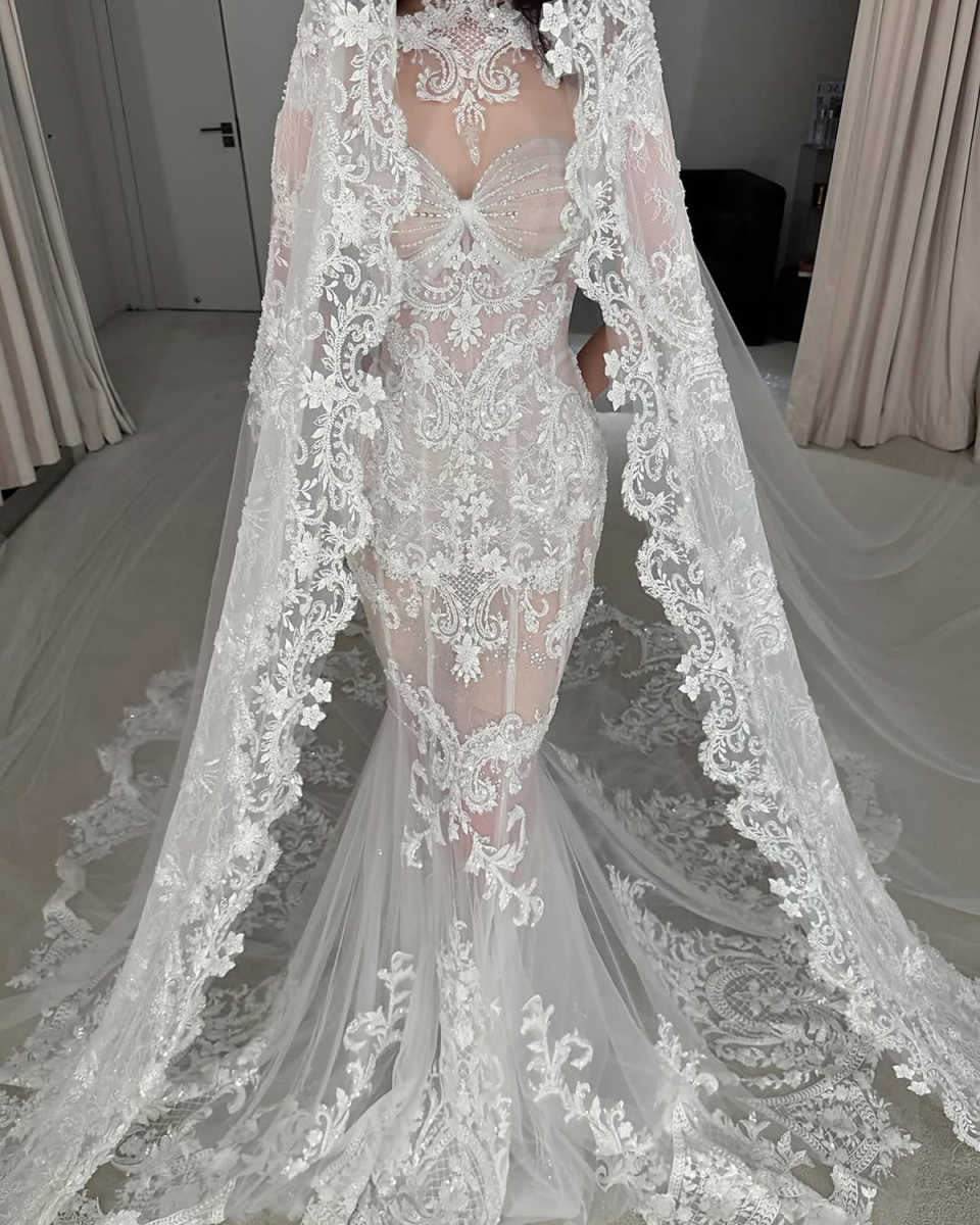 Vintage Mermaid Wedding Dresses For Women High Collar Long Sleeves Bridal Gowns Lace Sweep Train Dress Custom Made