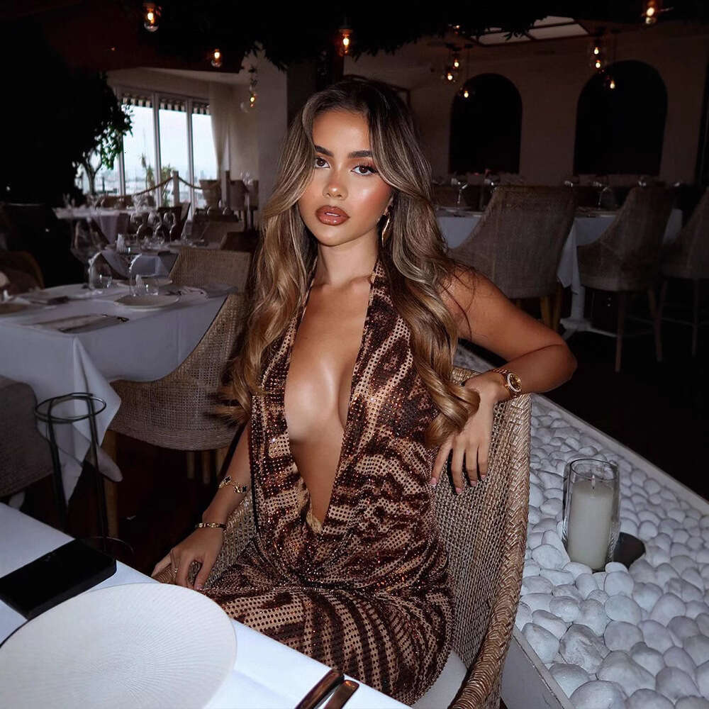 Women's New Fashion Sexy V-Neck Halter Classic Leopard Print Sequin Long Dress B5