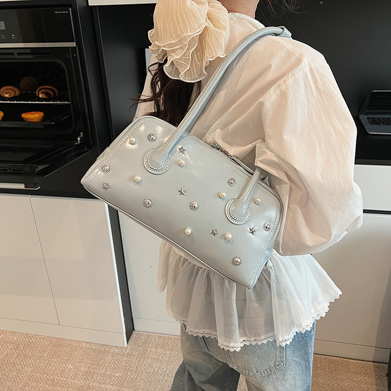 designer Korean Style Niche Design Biker Style Simple Single Shoulder Underarm Bag for Women 2025 Summer New Large Capacity Tot