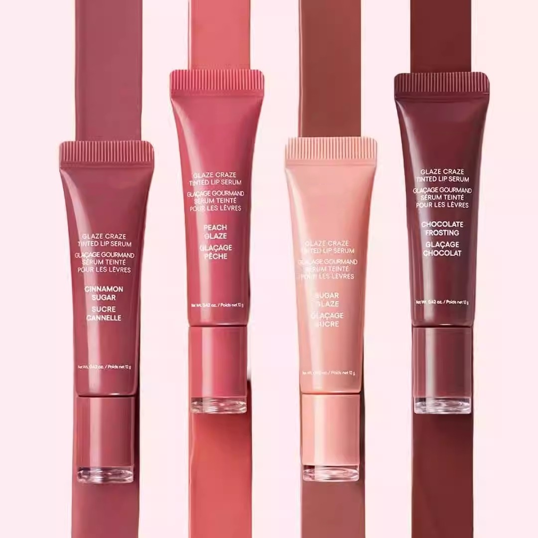 Colored lip gloss, liquid hydrating and moisturizing, light and shiny lip balm, water gloss lip glaze moisturizing lip milk.