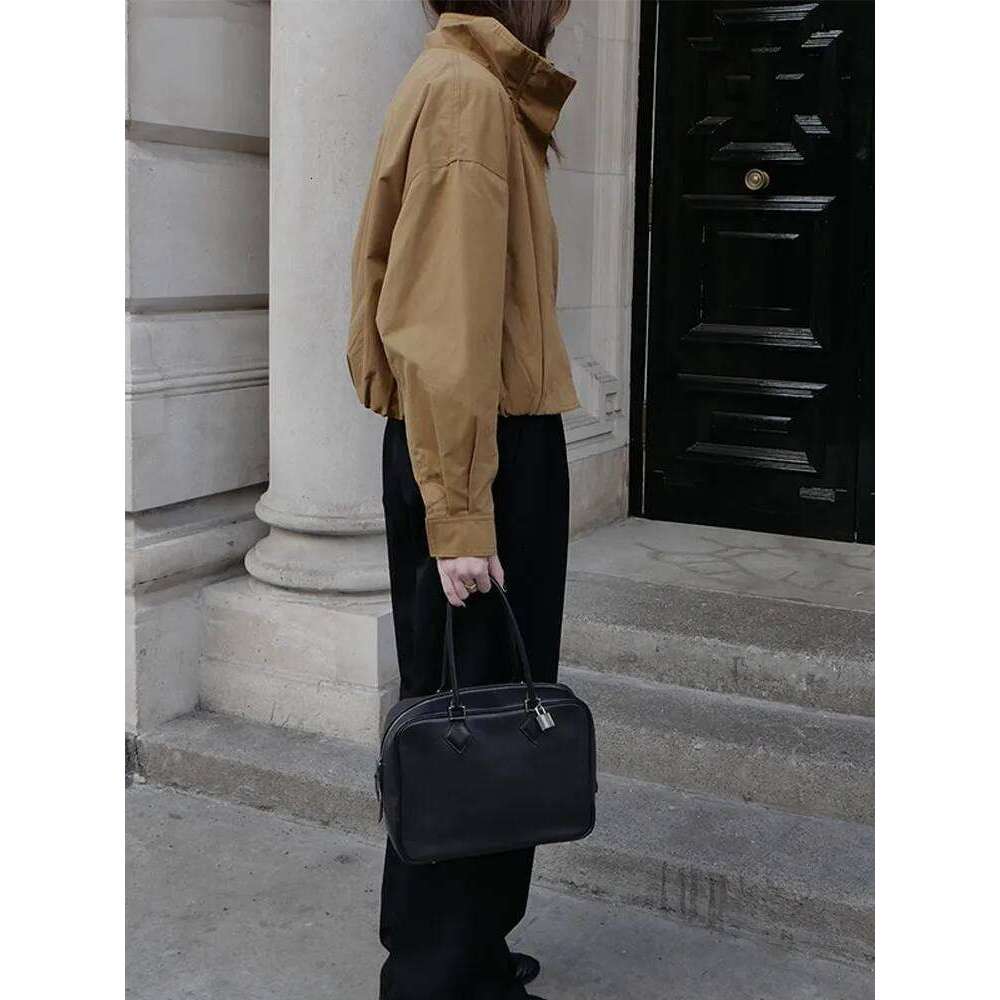 Women 's Spring Jackets Vintage Stand Collar Zipper Pockets Full Sleeve Short Jacket Female 2025 New Fashion Lady Streetwears