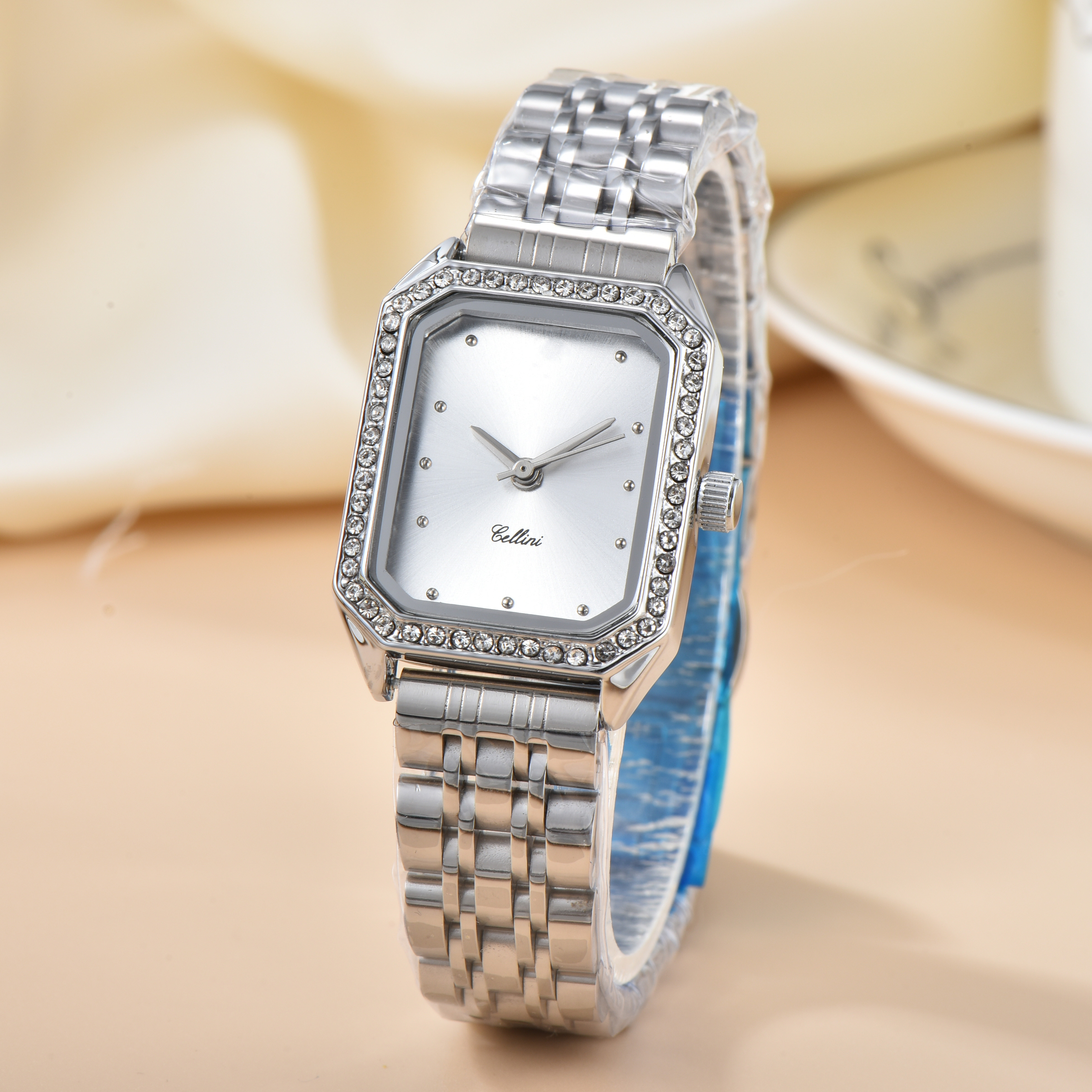 2025 Hot Brand Stainless Steel Strap Watch Women Luxury Gift Quartz Wristwatch Student Fashion Simple Square Quartz Watches