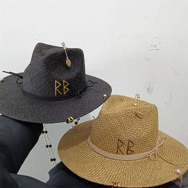 Metal Letter Beige Straw Hat Handmade Design Hat Pearl Chain Summer Sun Hat New Letter Hat Beach Women Gorras para Hombres W250609