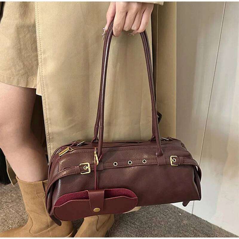 2025 New Retro Designer Purple Red Large Capacity Tote Autumn Women's Zipper Shoulder Bag Versatile Commuting Ladies Handbag