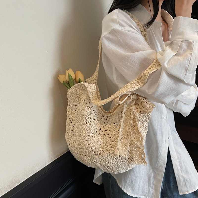 designer Large Capacity Woven Bag for Women 2025 New Summer Beach Vacation Knitted Bag Versatile Commuter Shoulder Tot