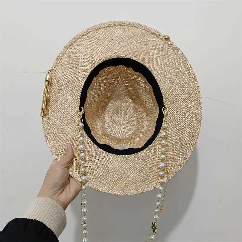 Metal Letter Beige Straw Hat Handmade Design Hat Pearl Chain Summer Sun Hat New Letter Hat Beach Women Gorras para Hombres W250609