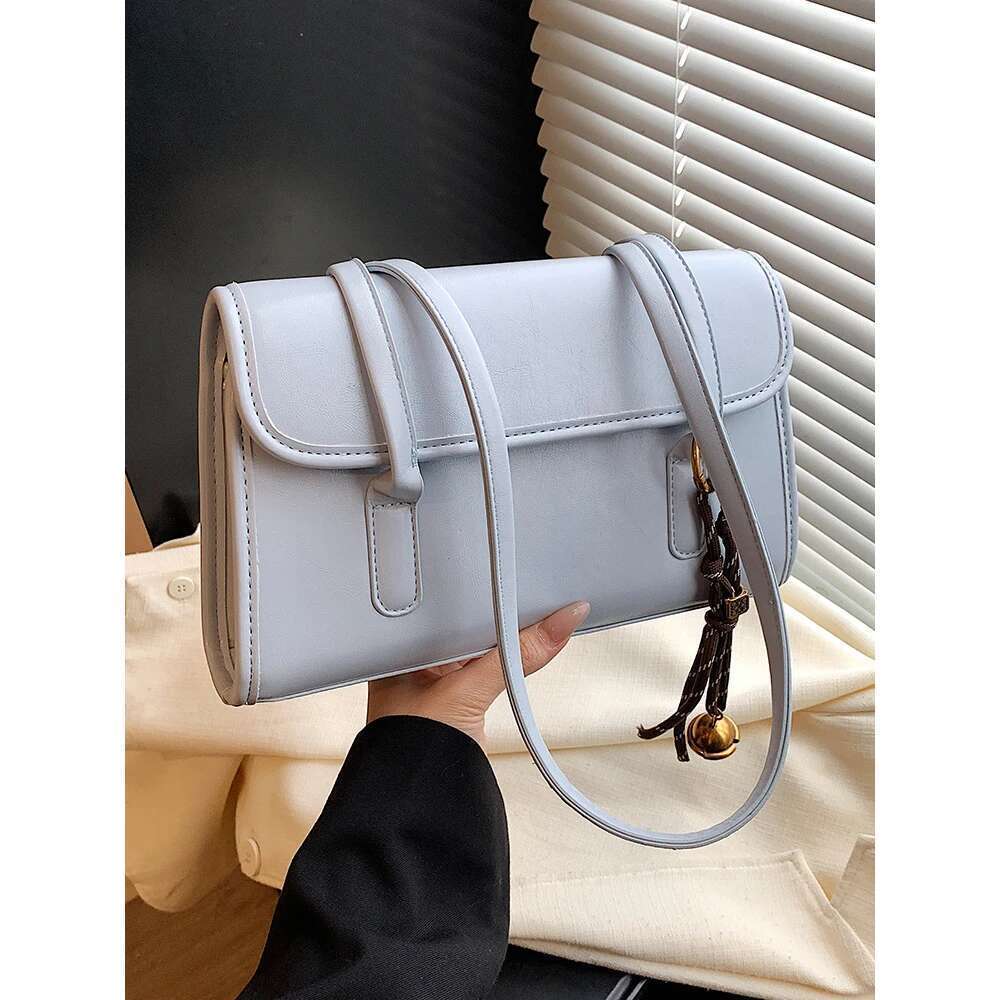 Simple Solid Messenger Women Versatile Leisure Shoulder Bags Large Capacity Female Commute Underarm Pack Lady Handle Bag