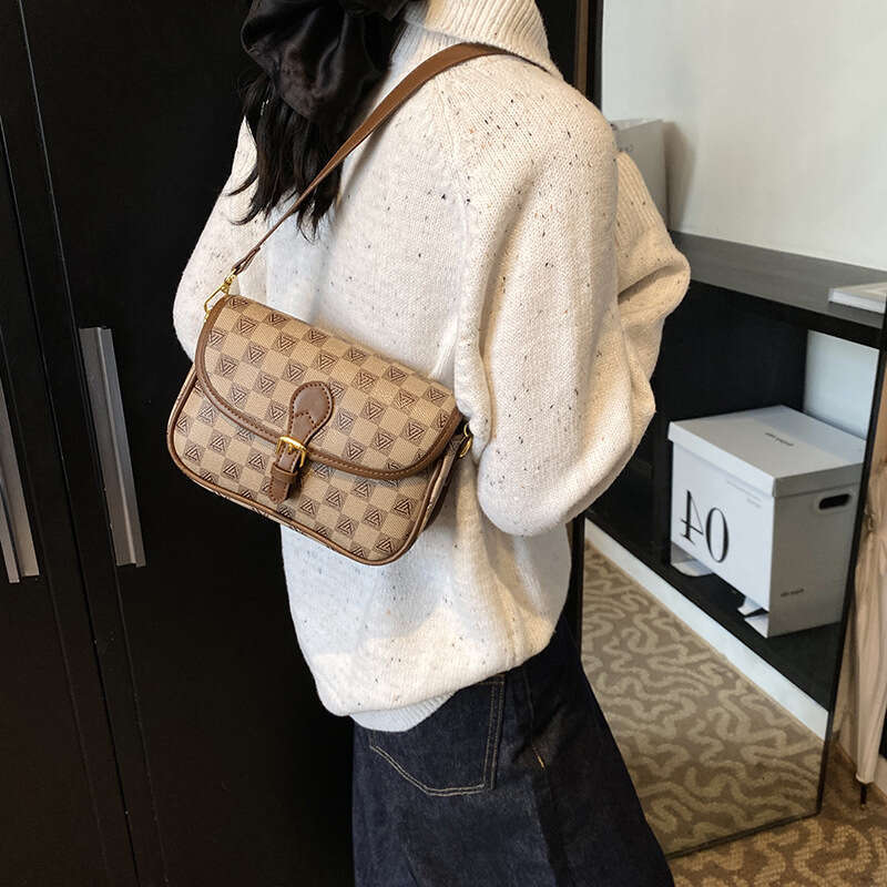 Versatile Single Shouldered Cross Body Purse for Everyday Use by Women