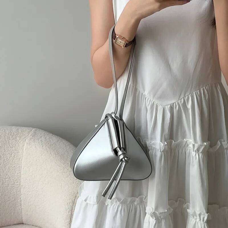 Women Fashion Crossbody Bag Foldable Solid Leather Triangle Underarm Shoulder Bags Female Chic Small Commute Messenger Pack