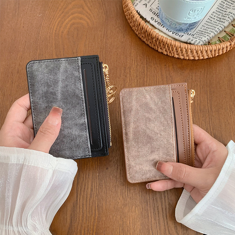 Free Shipping 2025 New Women's Card Holder High-end Short Style Student Designer Bag Wallet Ins Zipper Purse Lightweight And Compact Key Chain