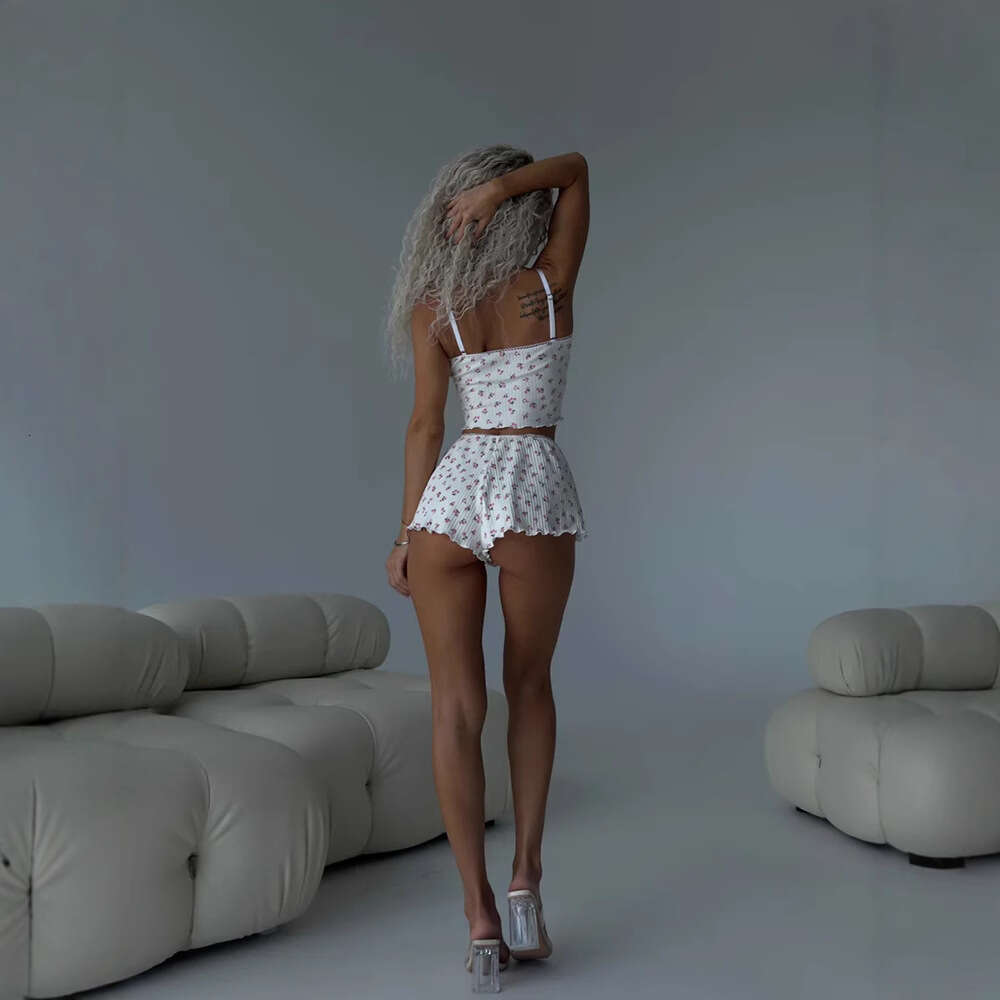 Women's New Fashion Sleeveless Camisole Shorts Set Fresh Floral Waist-Exposing Homewear Pajamas B5