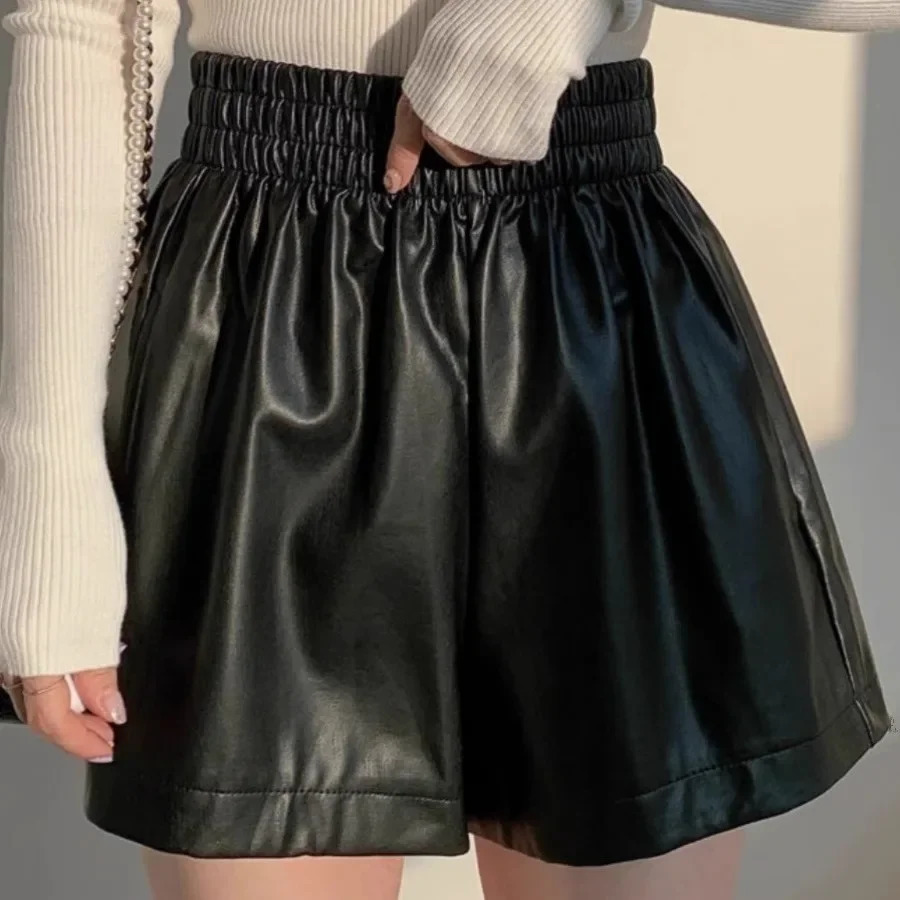 2023 Autumn Winter Highwaisted Slimming Pu Leather Shorts Petite Black Sexy Spicy Leggings Female 250529Z