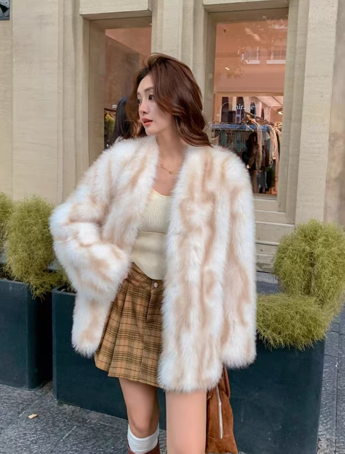Fashionable Ivory Beige Faux Fur Wool Coat with Creative Orange Pattern for Women - Warm & Luxurious