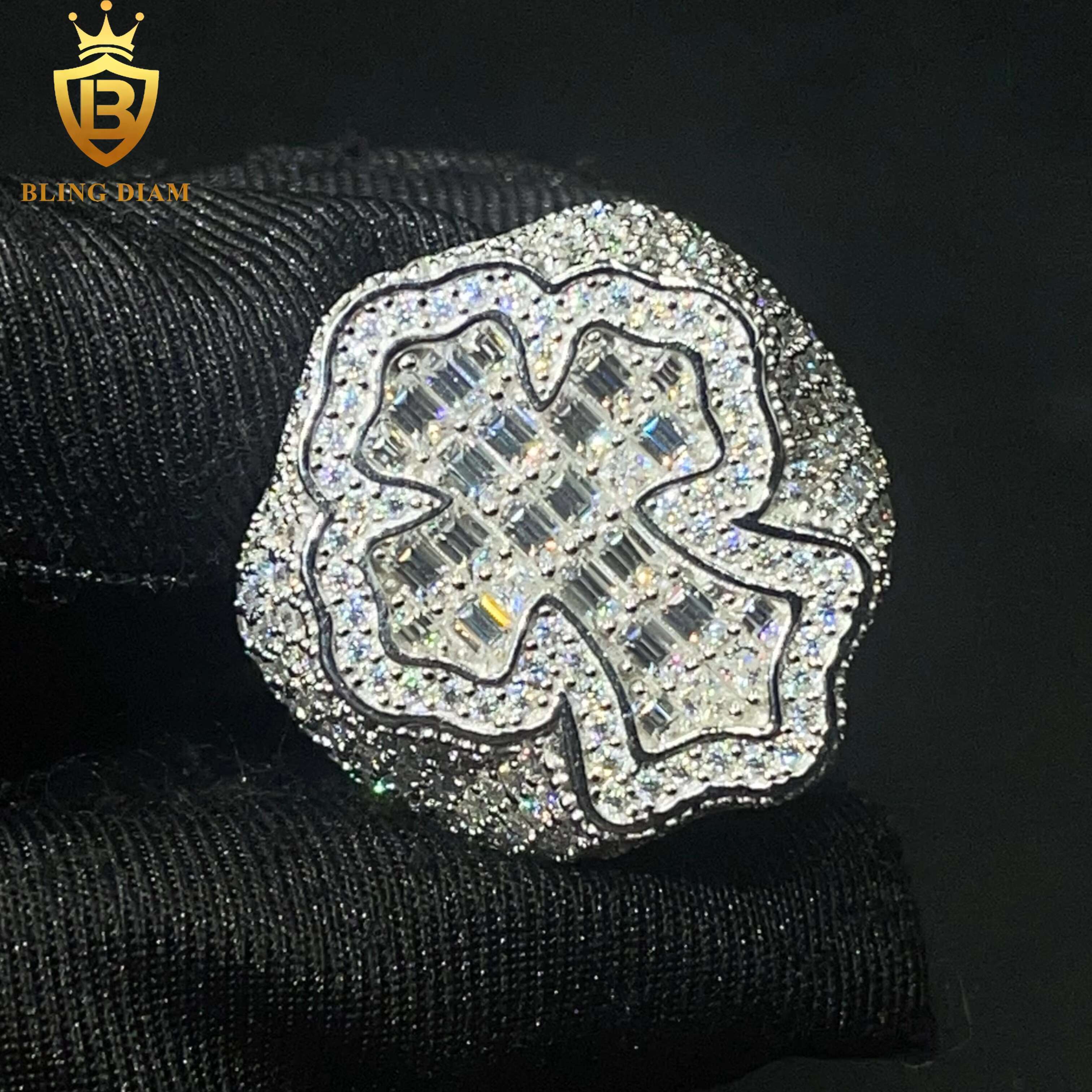 Hot Sale Hip Hop Jewelry Ring 925 Silver Ice Out VVS Moissanite Fully Diamond Mens Cross Rings