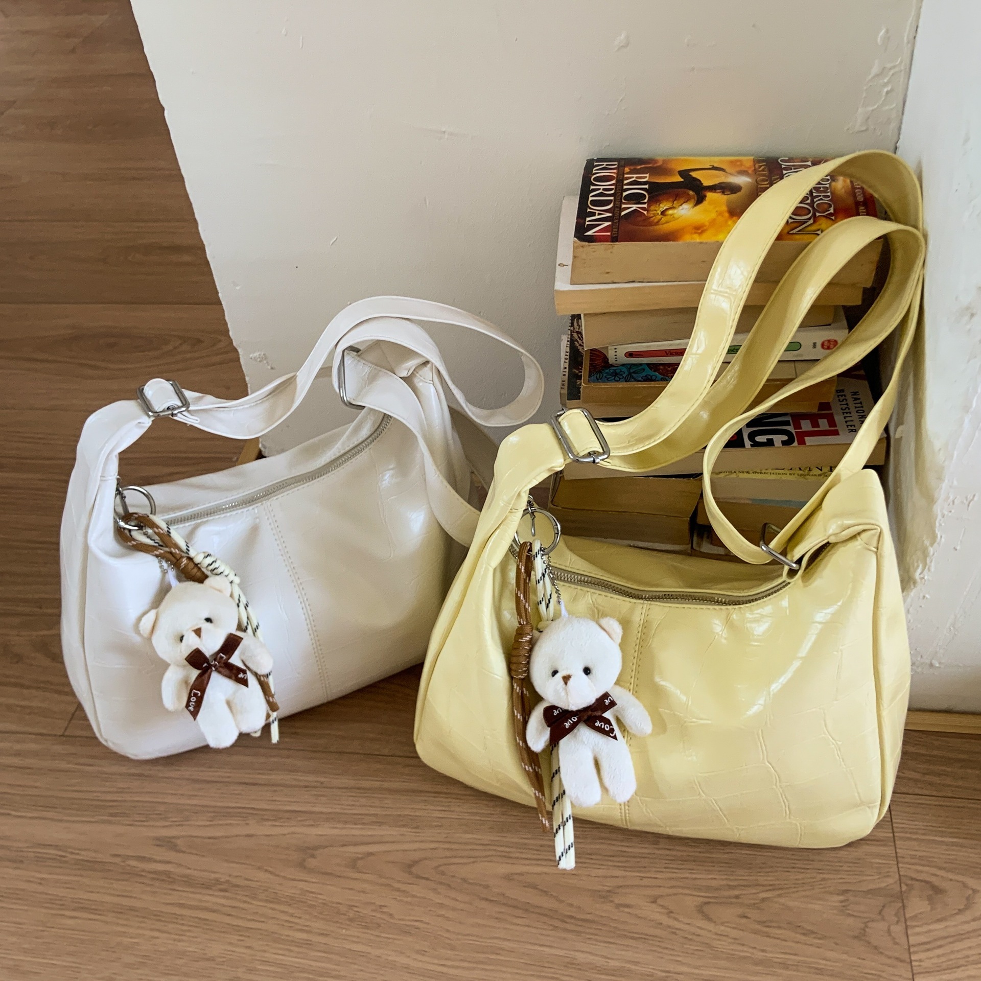 designer High-Quality Texture Bag for Women, Large Capacity 2025 New Summer Versatile Fashion Crossbody Bag, Casual Commuter Tot