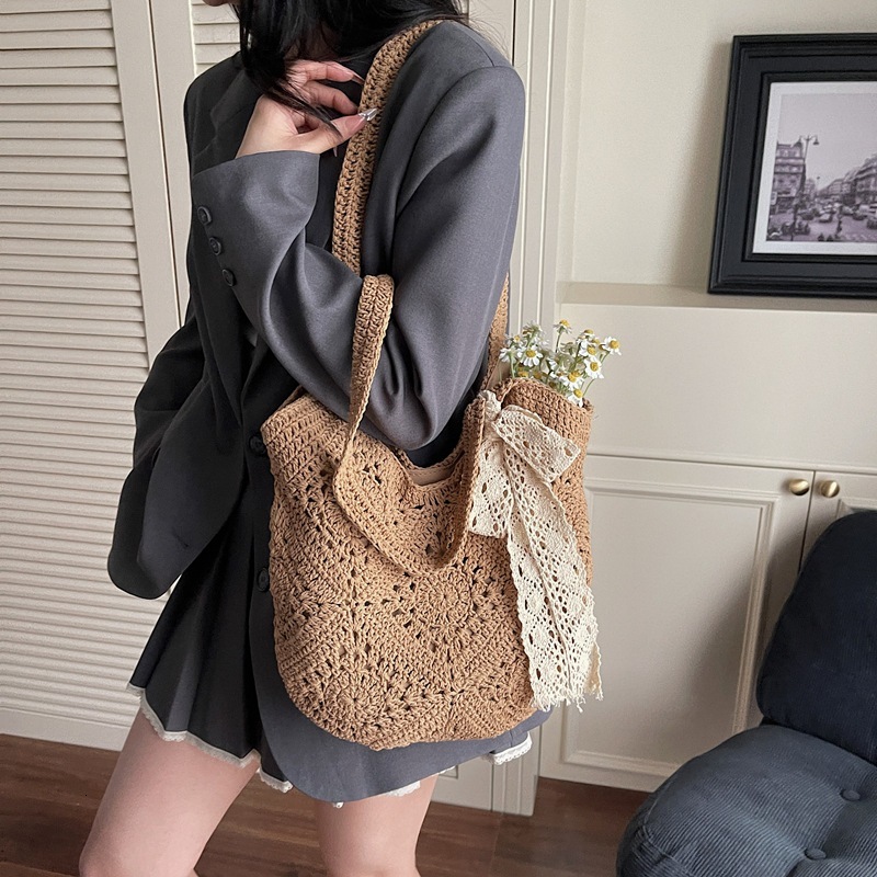 designer Large Capacity Woven Bag for Women 2025 New Summer Beach Vacation Knitted Bag Versatile Commuter Shoulder Tot