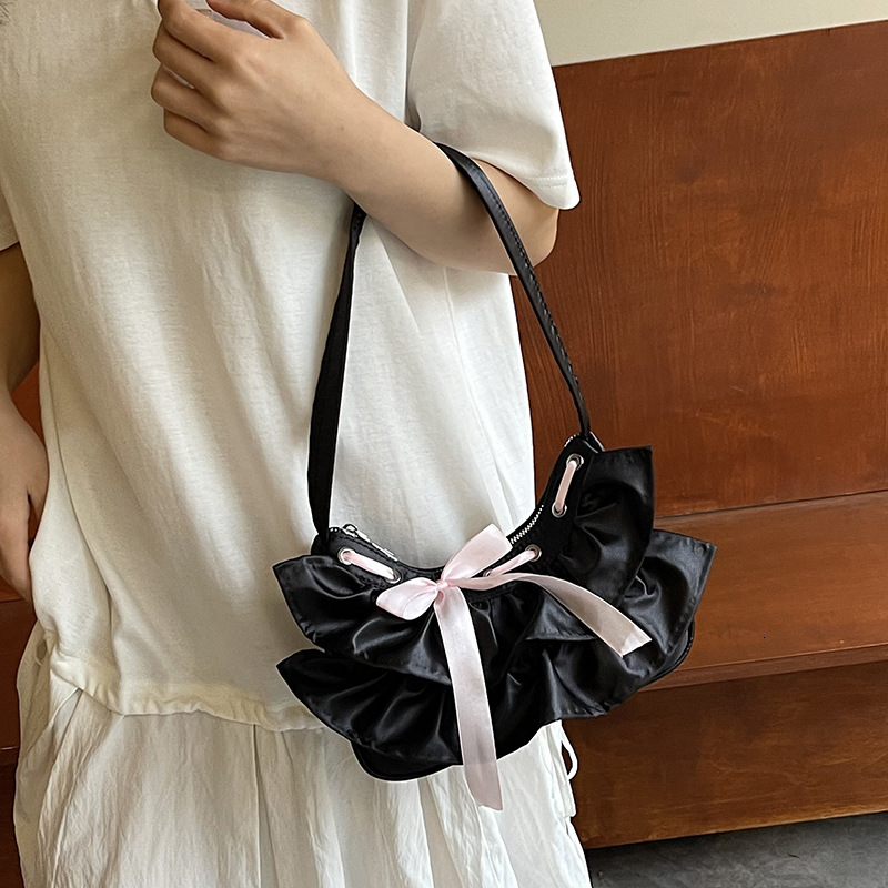 designer High-End Bowknot Cloud Bag for Women 2025 New Summer High-End Shoulder Bag Niche Pleated Underar