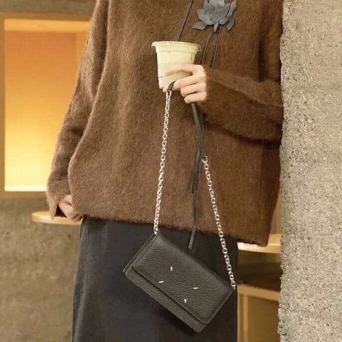 2024 Autumn Winter Envelope Bag Four-Corner Ing Top Layer Cow Leather Minimalist Versatile Chain Crossbody Phone Holder Ba