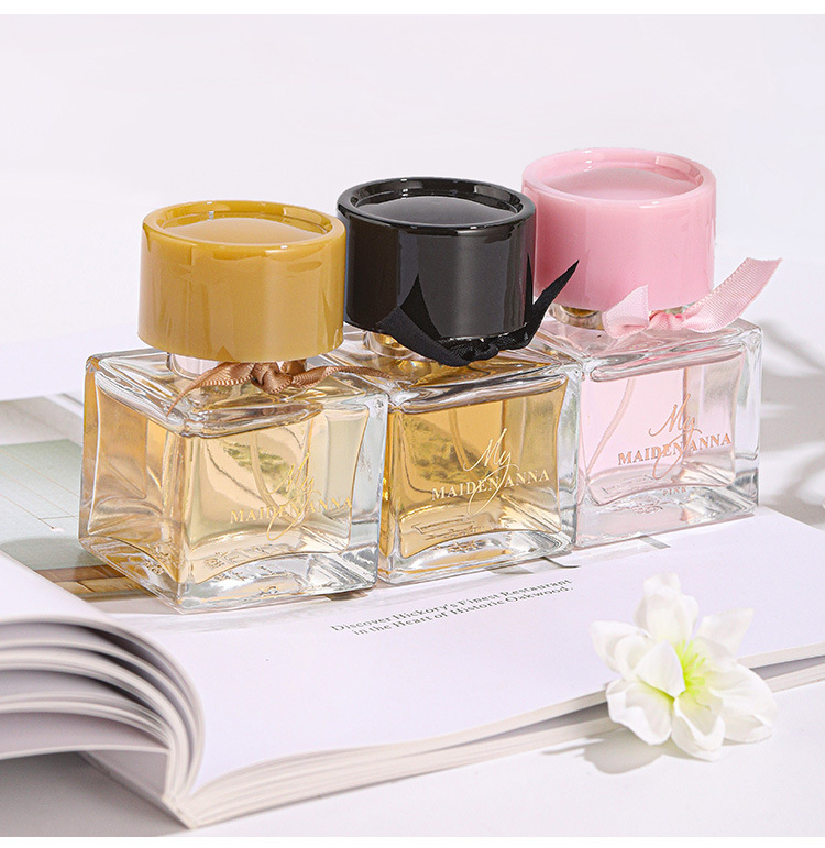 Women's perfume set is fresh, natural and long-lasting