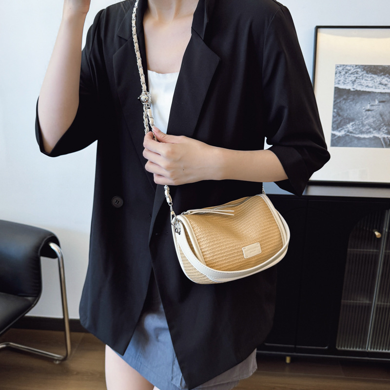 designer Handheld Color-Block Underarm Bag for Women 2025 Summer New Fashion Handheld Bag Korean Style Niche Simple Shoulder Crossbod