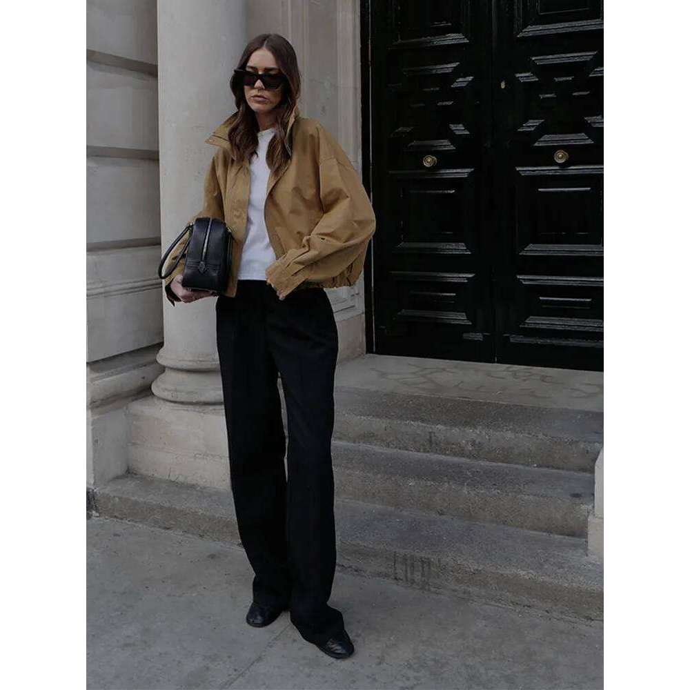 Women 's Spring Jackets Vintage Stand Collar Zipper Pockets Full Sleeve Short Jacket Female 2025 New Fashion Lady Streetwears