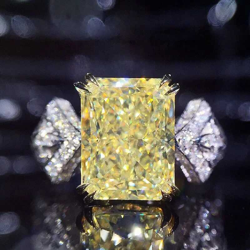 New Design Yellow Crystal Cubic Zirconia Square Stone Womens Ring Wedding Ceremony Party Finger Accessories Personal Jewelry W250609 W250609
