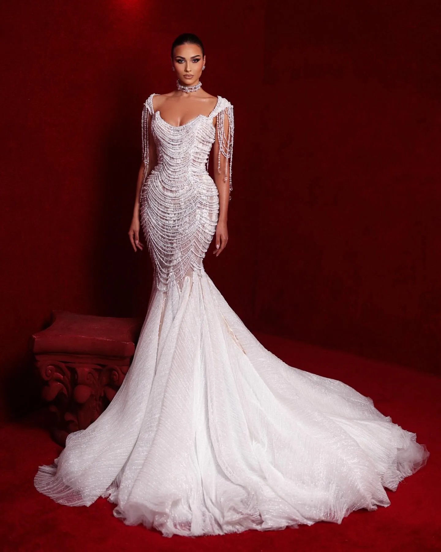 Luxury Pearls Wedding Dress Elegant Short Sleeve Lace Mermaid Bridal Gown Fashion Tassels Floor Length Bride Dresses Customized