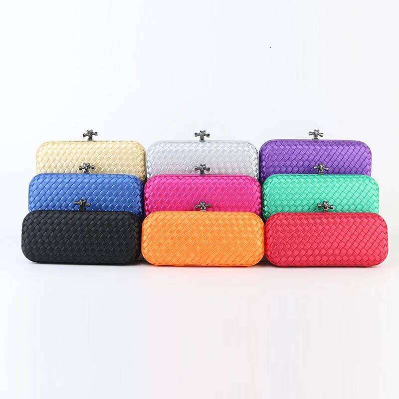 The New Fashion Lady Temperament Holding Shiny Dinner Banquet Bag Can Be One Shoulder Crossbody Senior Formal