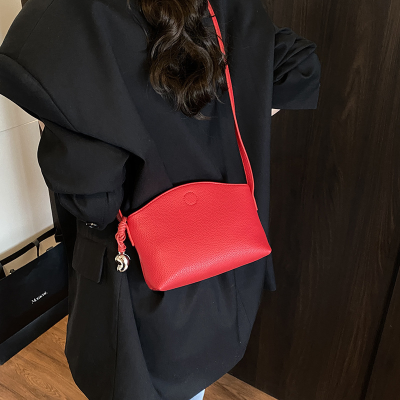 designer Versatile Commuter Single Shoulder Bucket Bag for Women 2025 New High-end Niche Shell Bag Crossbody Handbag for Women