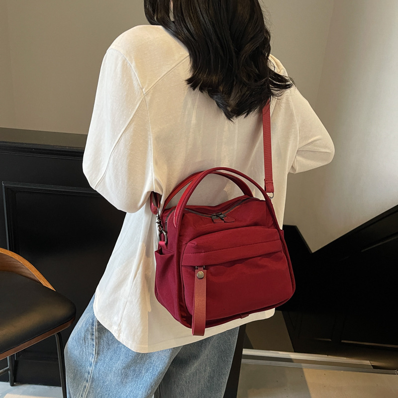 designer bag High-end Lightweight Bag for Women 2025 New Casual Handbag Simple Commuter Shoulder Bag Crossbod