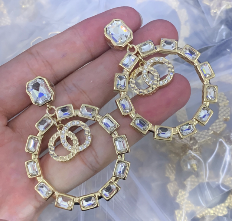 20 Style Women Designer Earrings Brass Copper Earring Letter Stud Fashion Elegance Wedding Party Jewelry Accessories