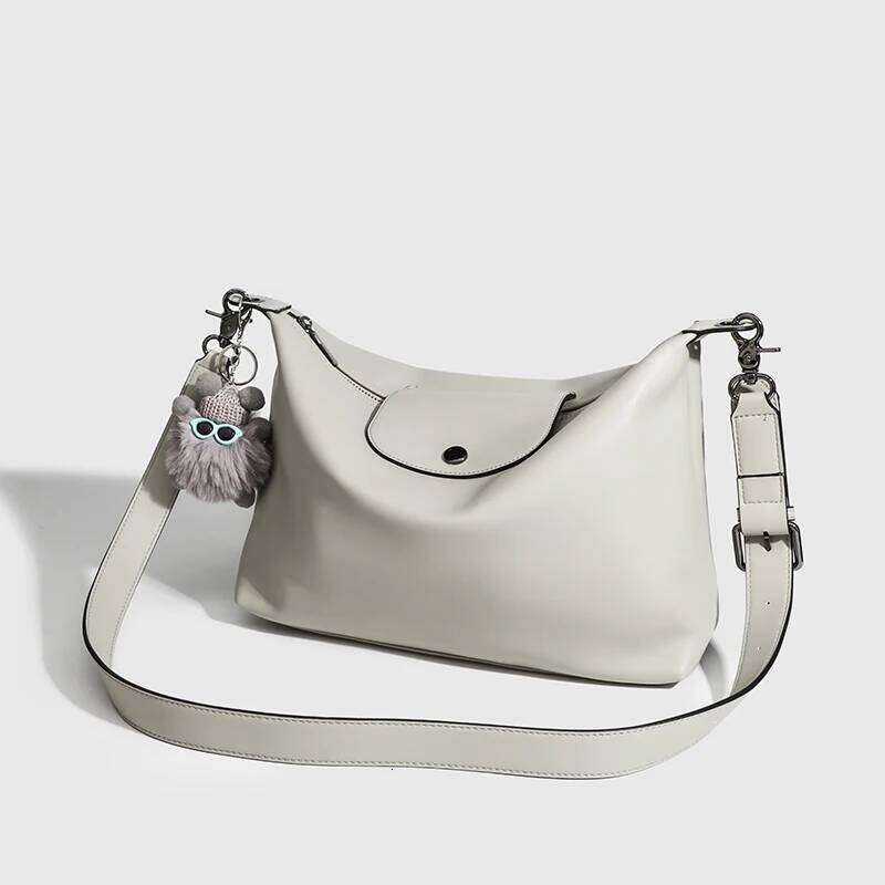 2025 Spring And Summer New Women's Hand Bags Fashion Leisure Large Capacity Commuter High-End Bag Shoulder Strap