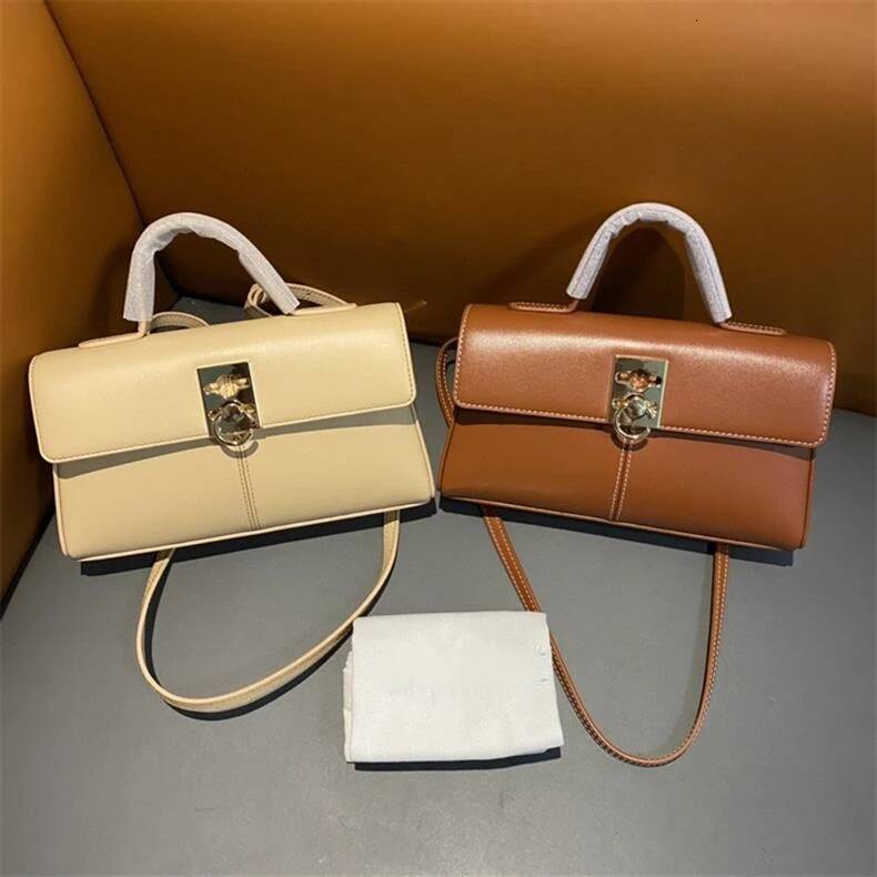 Hong Kong Women's Cf Wallet Gold Buckle Leather Famous Quality Square Messenger Designer Brand Crossbody Briefcase Bags