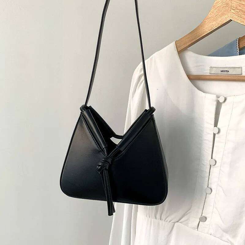 Women Fashion Crossbody Bag Foldable Solid Leather Triangle Underarm Shoulder Bags Female Chic Small Commute Messenger Pack