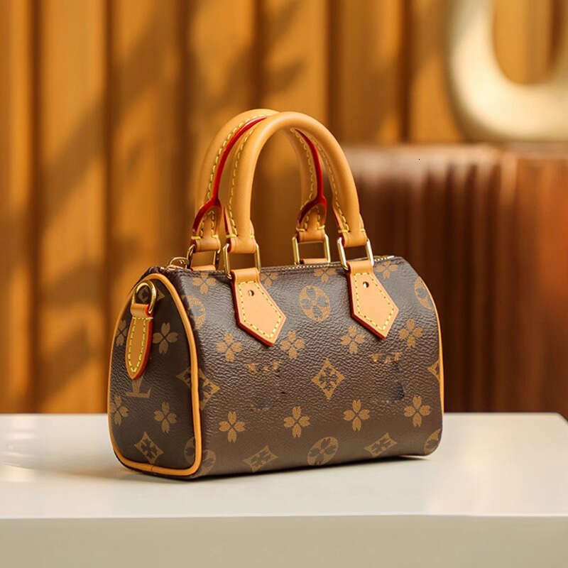 Women's Counter Genuine Leather 2025 New Style Old Flower High-end Handbag Crossbody Boston Pillow Bag