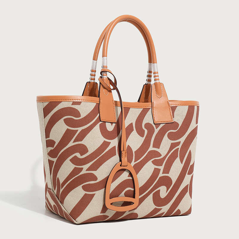2025 New Canvas Printed Tote Fashion Garden Textured Shoulder Women Handmade Love Horse Home Women's Bag