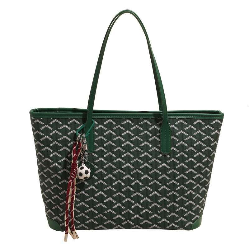 Large Capacity Tote Style Casual Commuter Underarm Korean Trendy Fashion Bag for Women New Model