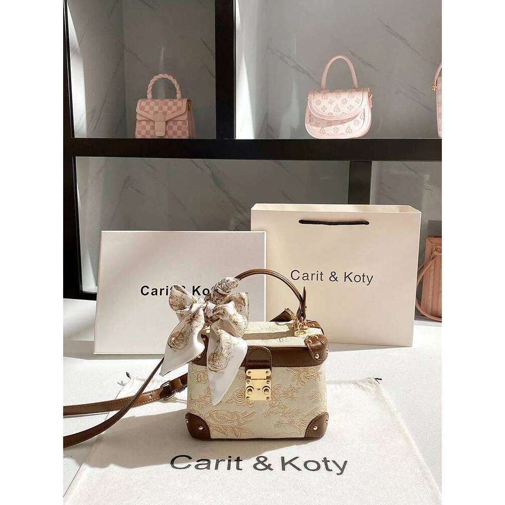 Box Bag With Delicate Embroidery Printing Scarves Women's Popular And Fashion Shoulder Handbag For Party