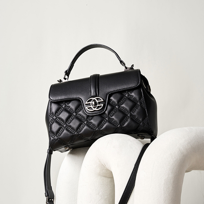 Free Shipping Designer Genuine Leather Women's Bag 2025 New Commuter Bag Large Capacity Mother Bag Single Shoulder Crossbody Bag Fashionable High
