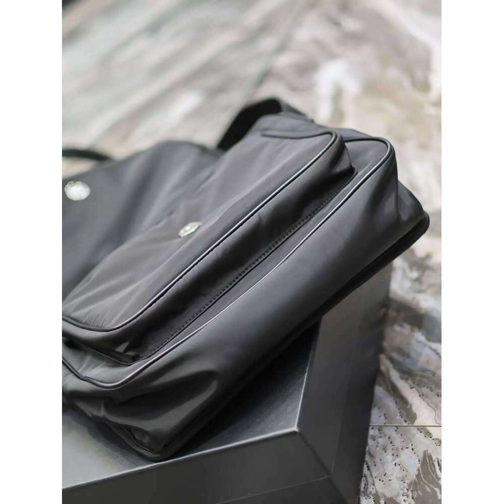 2024 New Style Women's Underarm Postman Bag Waterproof Nylon Handbag Single Shoulder Bag Casual High Quality Women Handbags