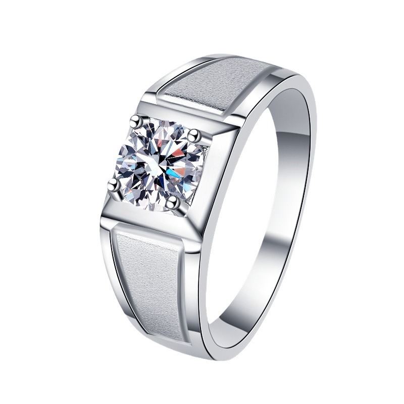 Timeless Design Statement Piece A Versatile Crown Jewellery Accessory Crafted from Durable Stainless Steel Alloys