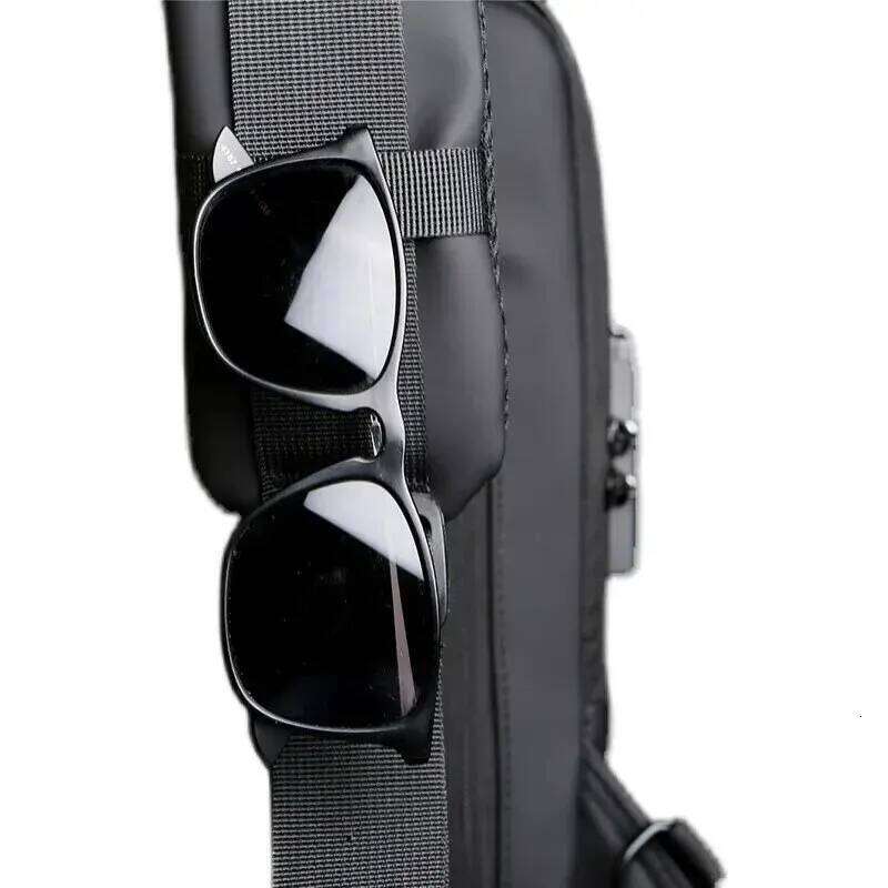 Men's Shoulder Bag Multifunction Anti Theft USB Messenger Man Crossbody Cross Body Travel Sling Chest Bags Pack