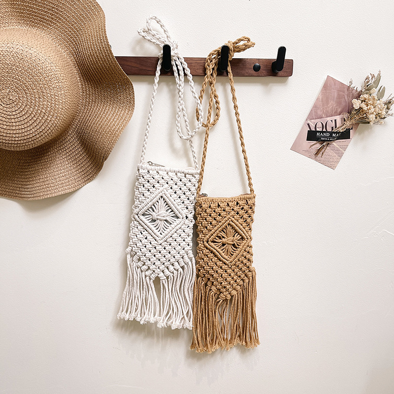 designer 2025 New Straw Bag Versatile Tassel Women's Bag Handmade Cotton Rope Woven Bag Fashion Shoulder Bag Crossbody Ba