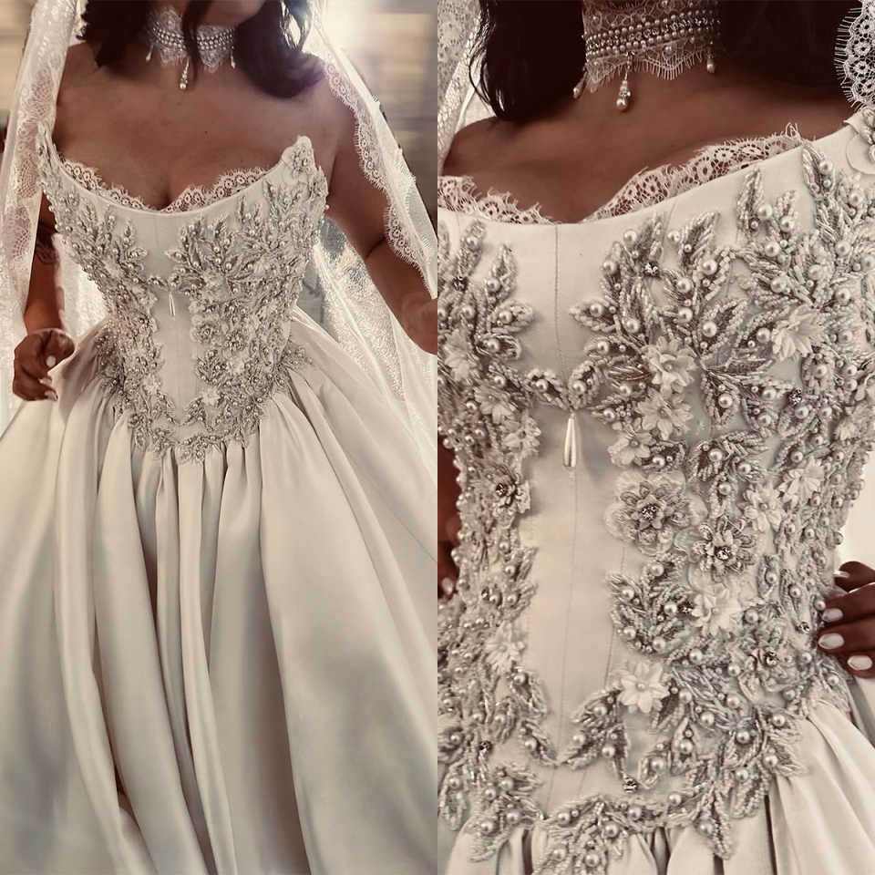 Classic Pearls A Line Wedding Dress With Veil Strapless Sleeveless Appliques Bride Gowns Floor Length Bridal Dresses Customized