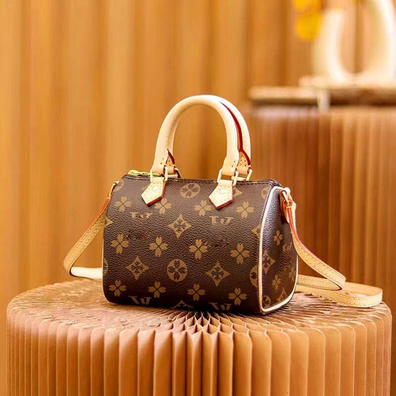 Women's Counter Genuine Leather 2025 New Style Old Flower High-end Handbag Crossbody Boston Pillow Bag