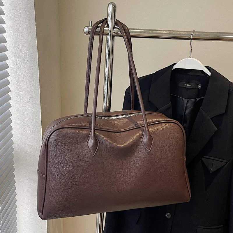 Soft Luxury Bowling Shoulder Bag Fi Simple Brand Large Capacity Brand Tote Bag High-end Versatile New Commuter Underarm Bag B250618