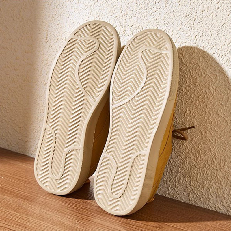 Mens Casual Leather Shoes - Spring/Autumn Style with Comfortable Sole & Retro Design