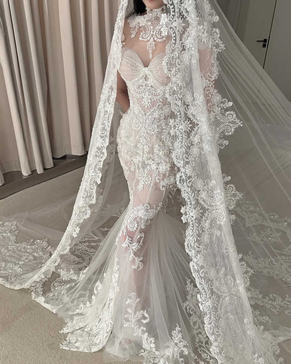 Vintage Mermaid Wedding Dresses For Women High Collar Long Sleeves Bridal Gowns Lace Sweep Train Dress Custom Made