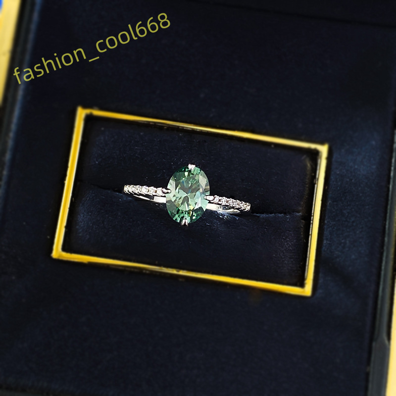 2025 Ins Top Sell High Quality Elegant Wedding Rings Luxury Jewelry 100% Genuine 925 Sterling Silver Oval Cut Green Moissanite Diamond Eternity Women 